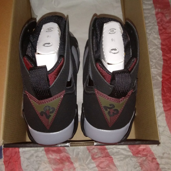 AIR JORDAN Retro 7 Bordeaux 2011 - Picture 4 of 8